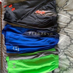 3 pairs of under armour shorts